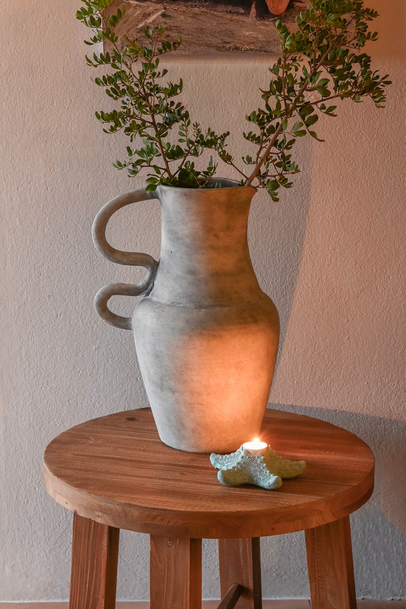Jarron terracota 32*27*49cm envejecido gris claro