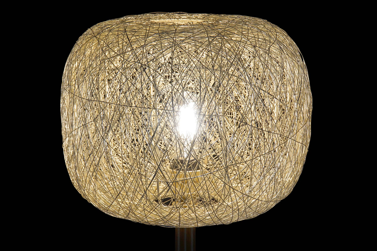 Lampara pie metal 41*41*109cm blanco