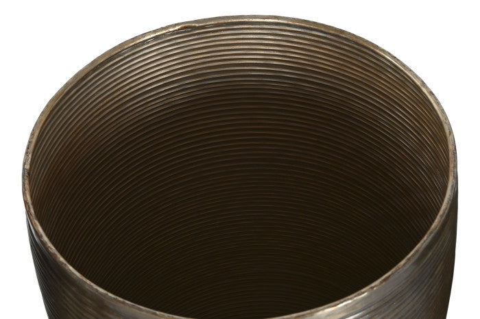 Set de 5 Maceteros de Aluminio Envejecido – 56 x 56 x 93 – Cobre