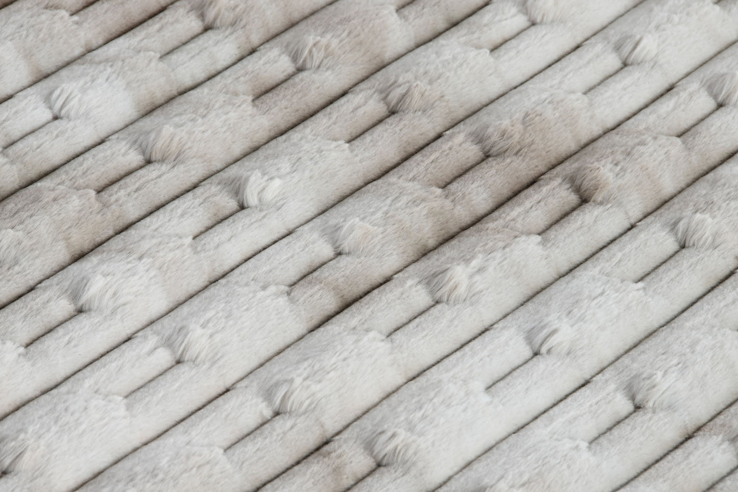 Alfombra poliester 200*140cm 500gsm beige