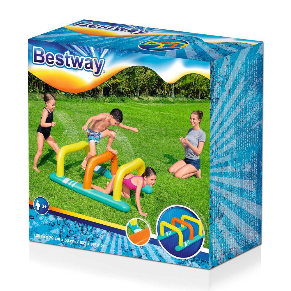 JUEGO SALTA LA VALLA HINCHABLE 135 X 79 X 53 CM CONECTABLE MANGUERA FUNCIÓN SPRAY- CAJA IMPRESA