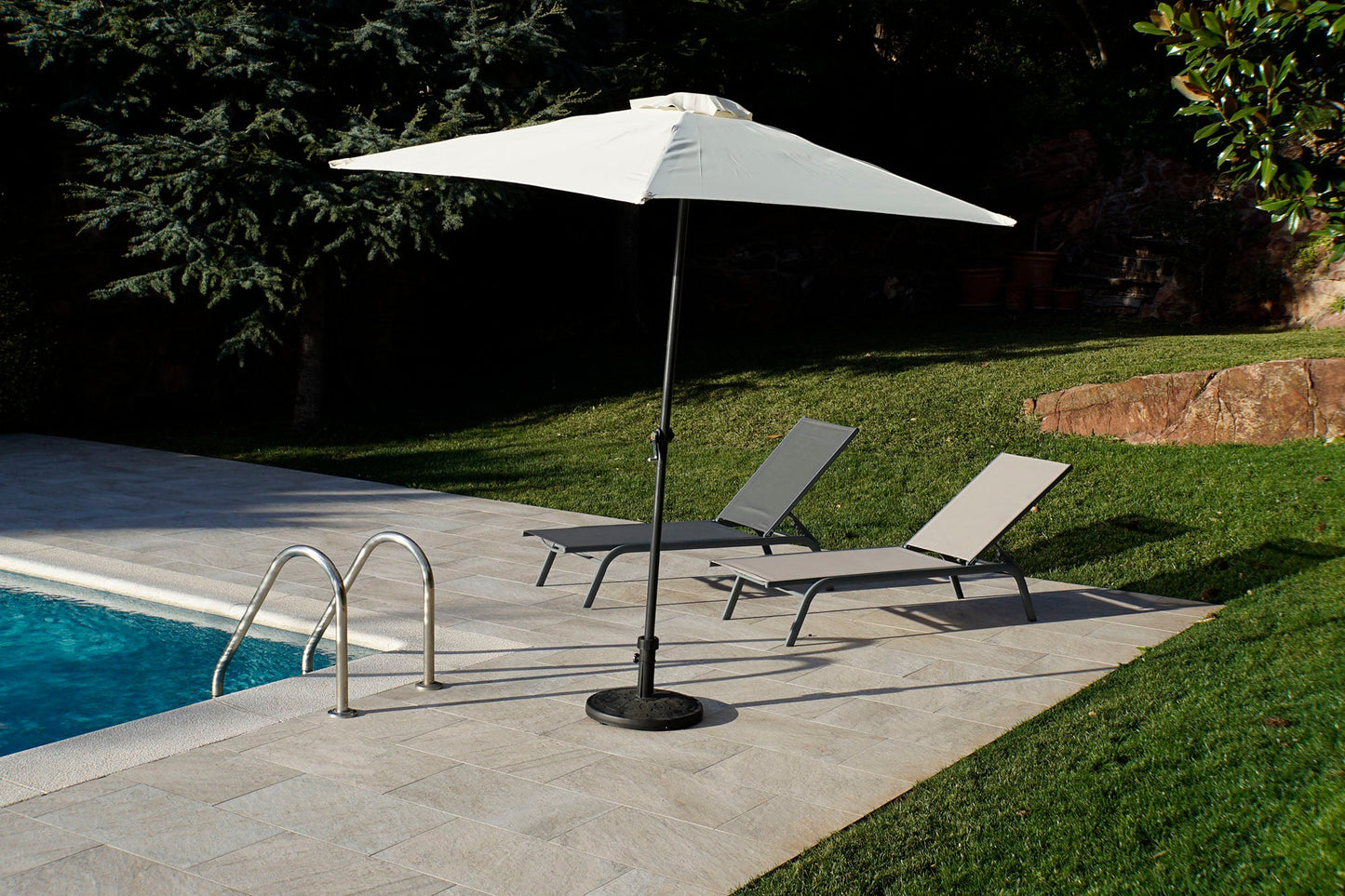 Parasol poliester 300*300*250cm inclinable