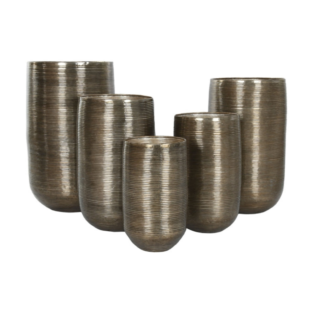 Set de 5 Maceteros de Aluminio Envejecido – 56 x 56 x 93 – Cobre
